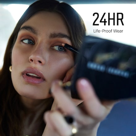 Long-Wear Cream Eyeshadow Stick